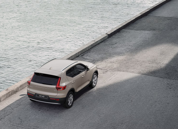 Amplitude-Auto-Volvo-XC40