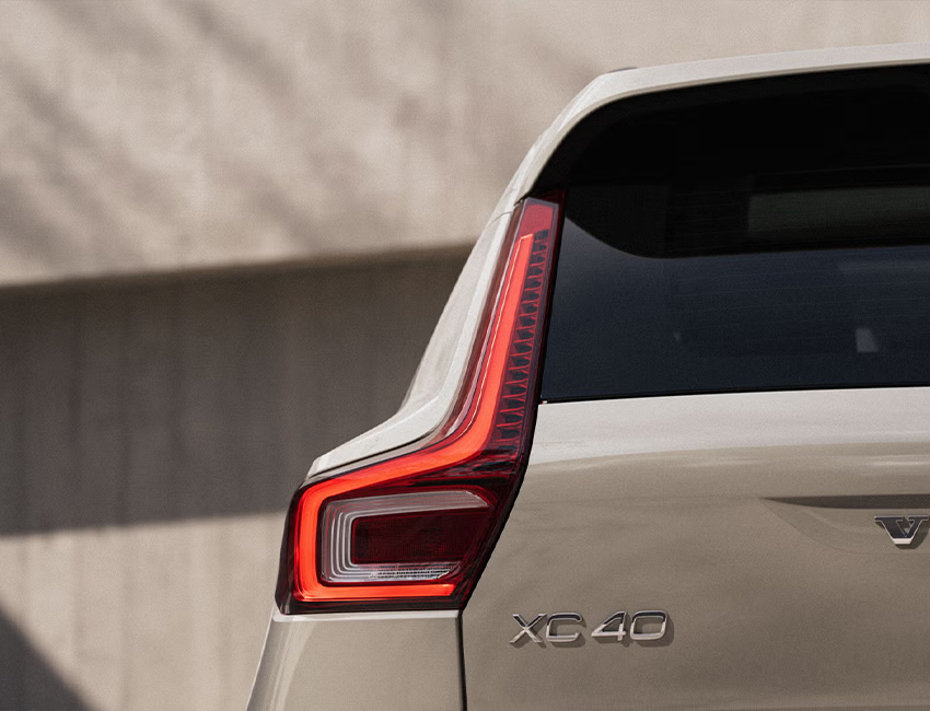 Amplitude-Auto-Volvo-XC40