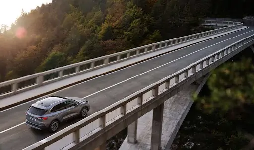Ford Kuga PHEV