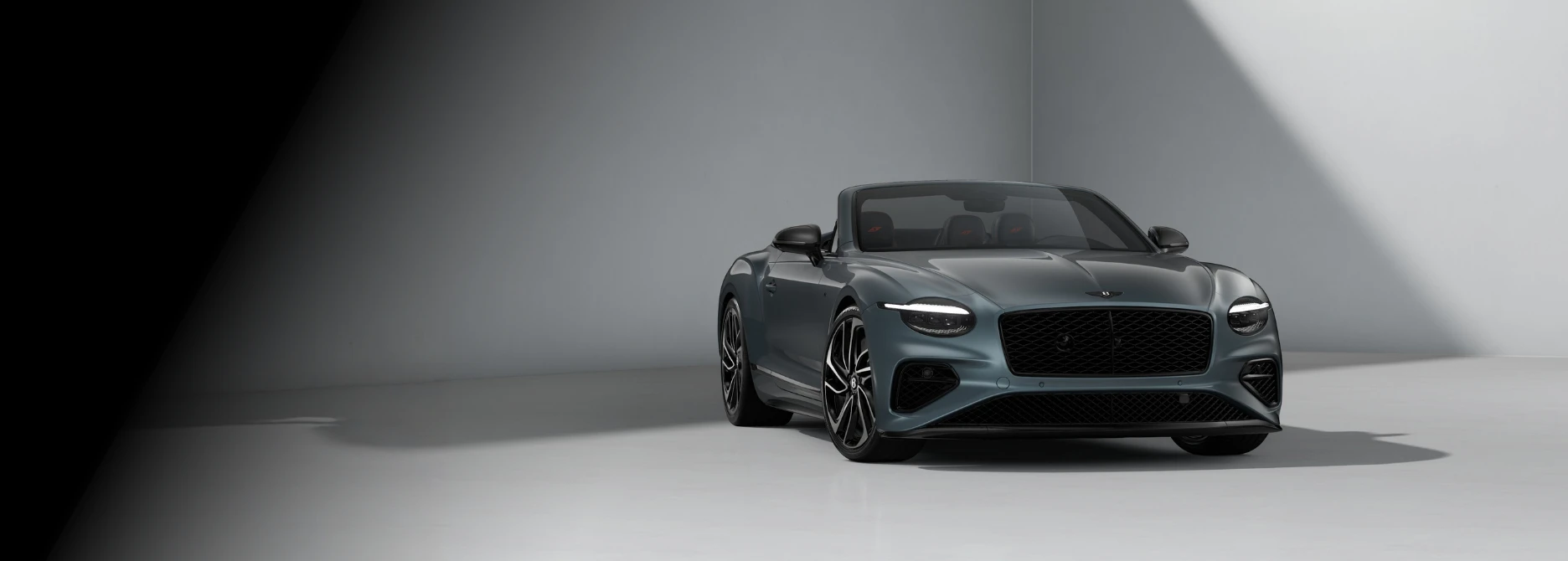 bentley_continental_gtc_s_header_2022540935.webp