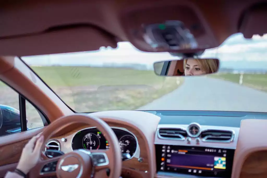 Bentley gril driving