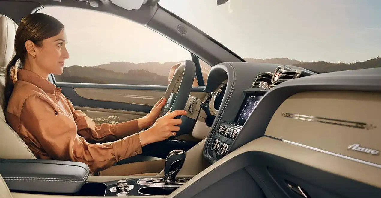 Bentayga Azure Dynamic Ride