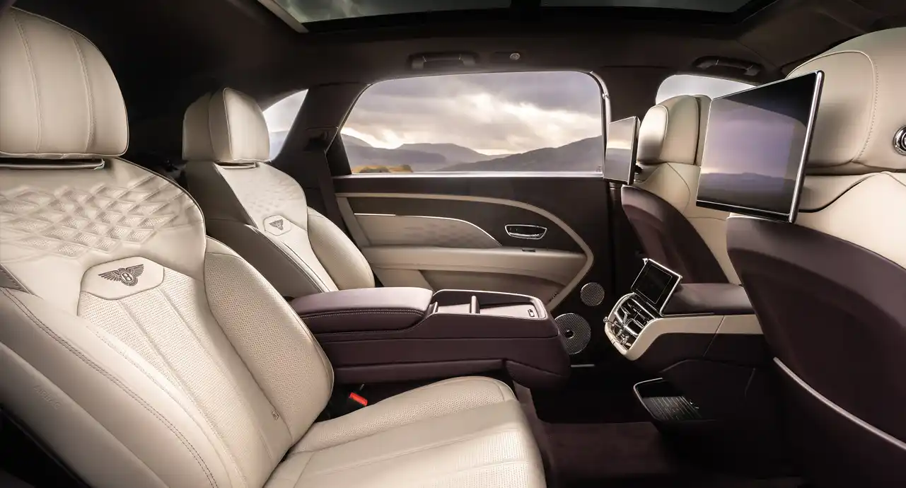 Bentayga EWB intérieur arrière