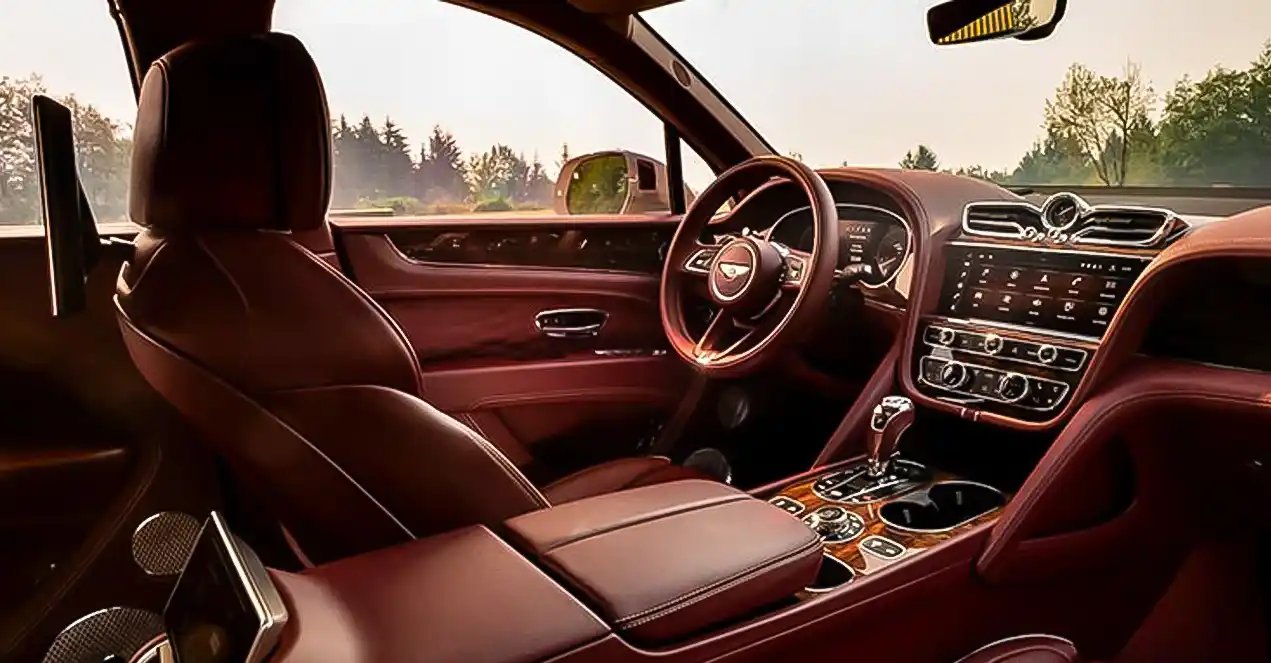 Bentley Bentayga EWB groupe chevalley personnalisation intérieur