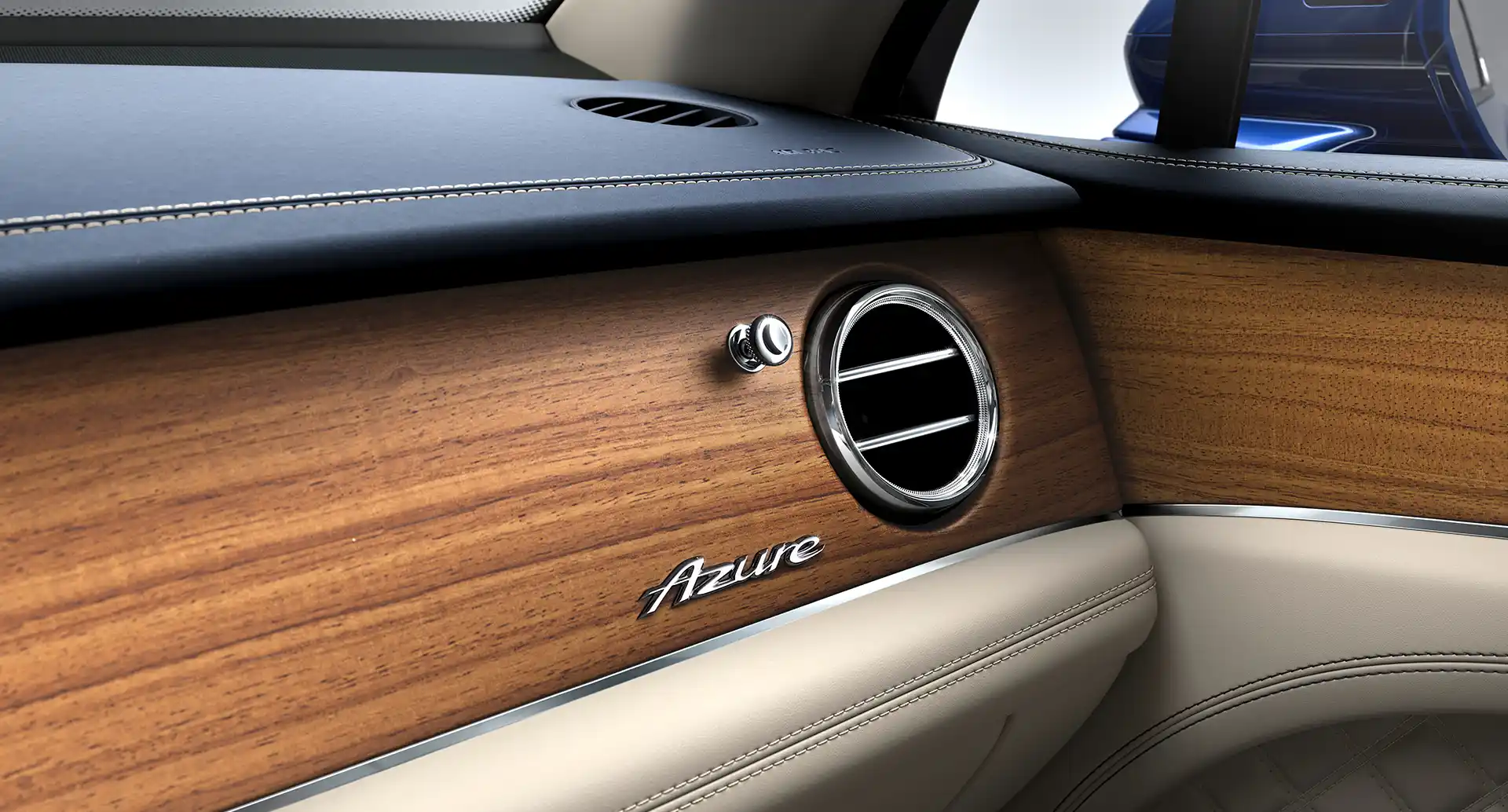 Bentley Bentayga Azure Groupe Chevalley planche de bord