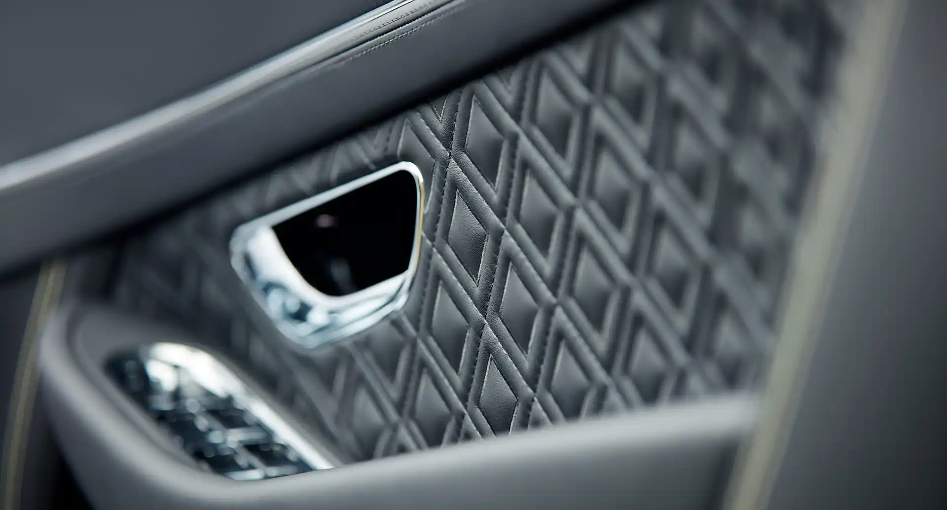garniture de porte de la Bentley Continental GT