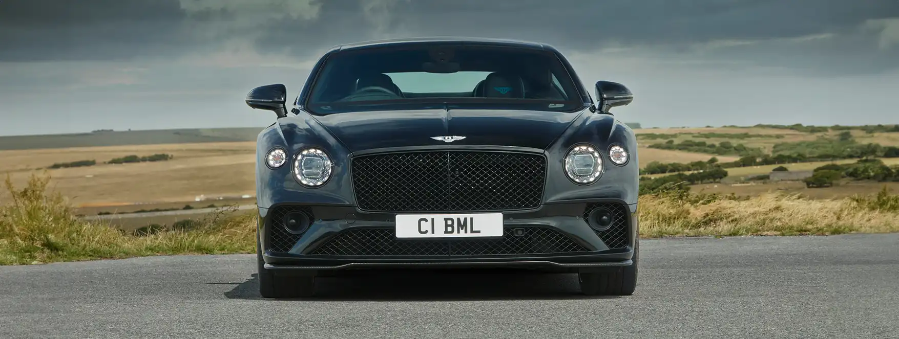 Bentley Continental GT face avant chez Bentley Genève