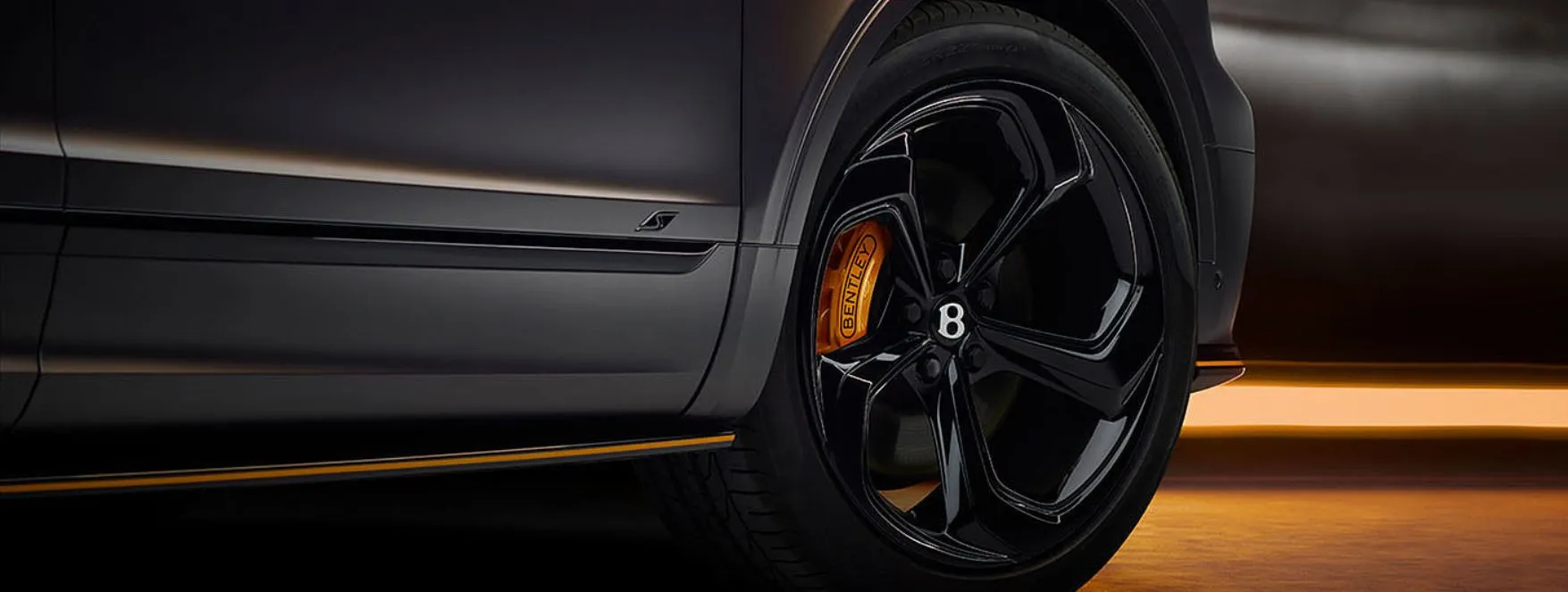 vue roues de la Bentley Bentayga S Black Edition