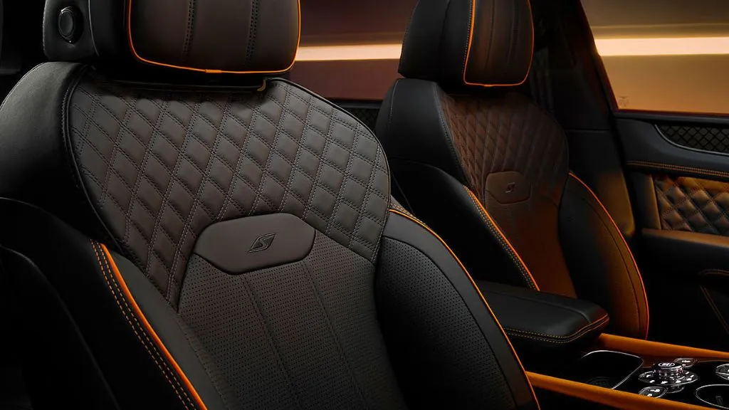 Sièges de la Bentley Bentayga S Black Edition