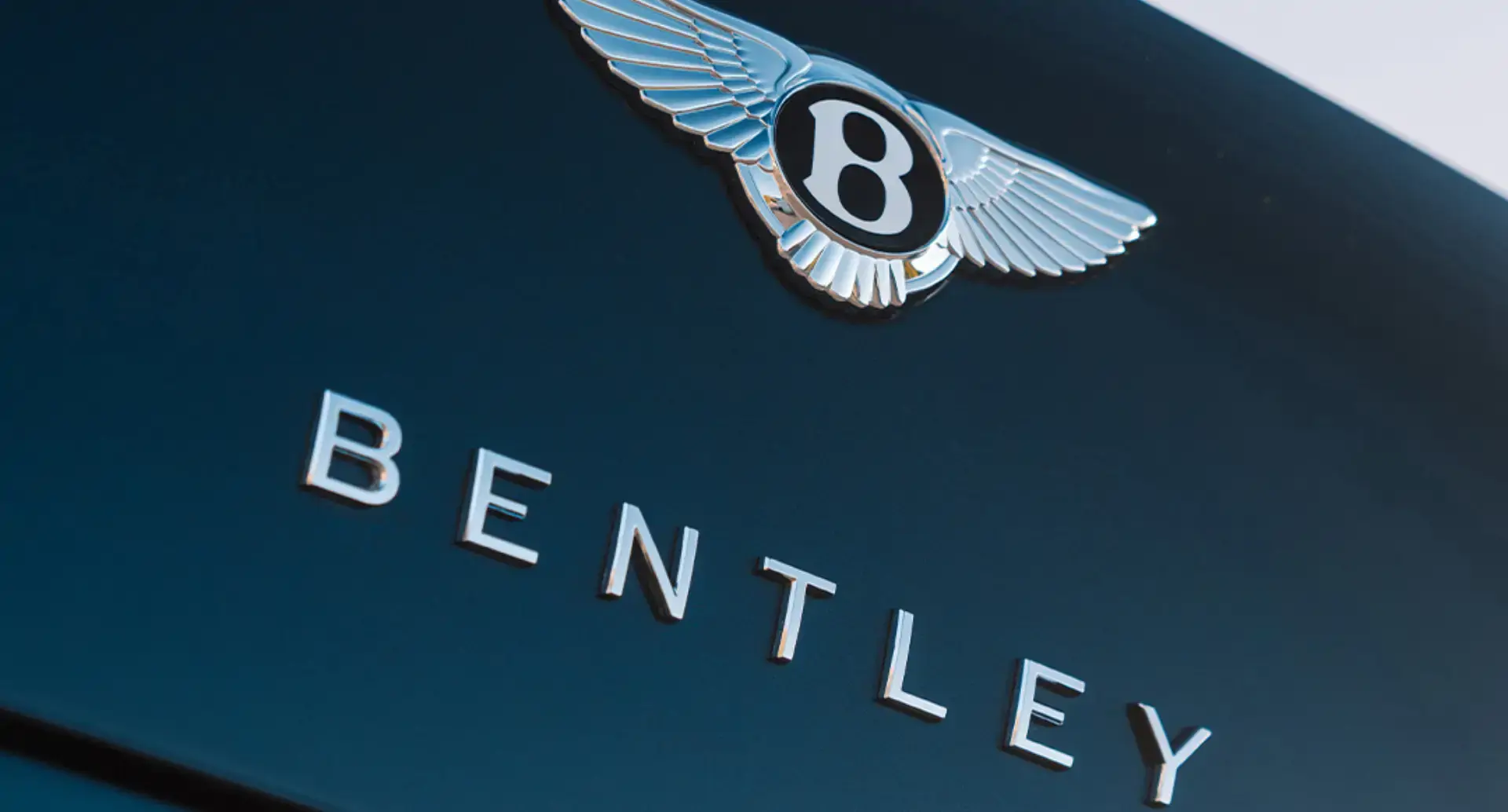 Bentley Dynamic Ride de la Flying Spur Azure à Genève