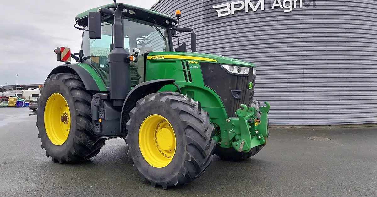 Tracteur d'occasion : bien l'acheter en 2026