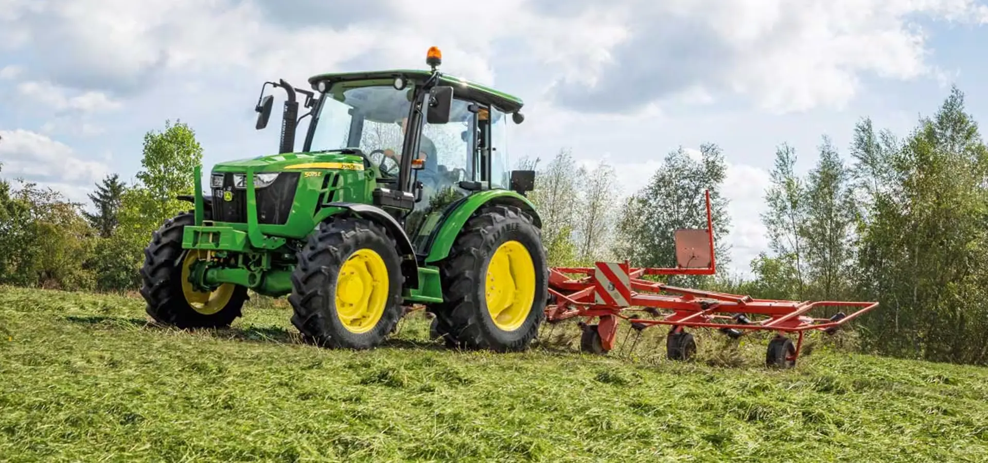 banniere-john-deere-serie-5e.webp