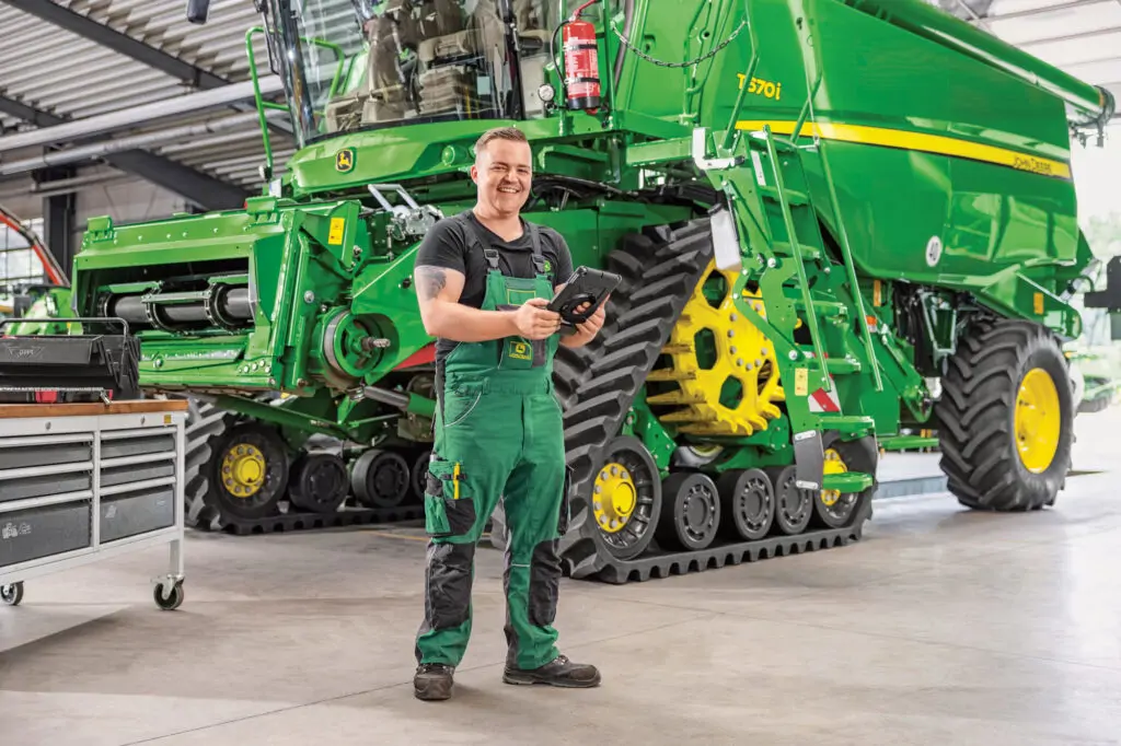 BPM Agri - John Deere logo