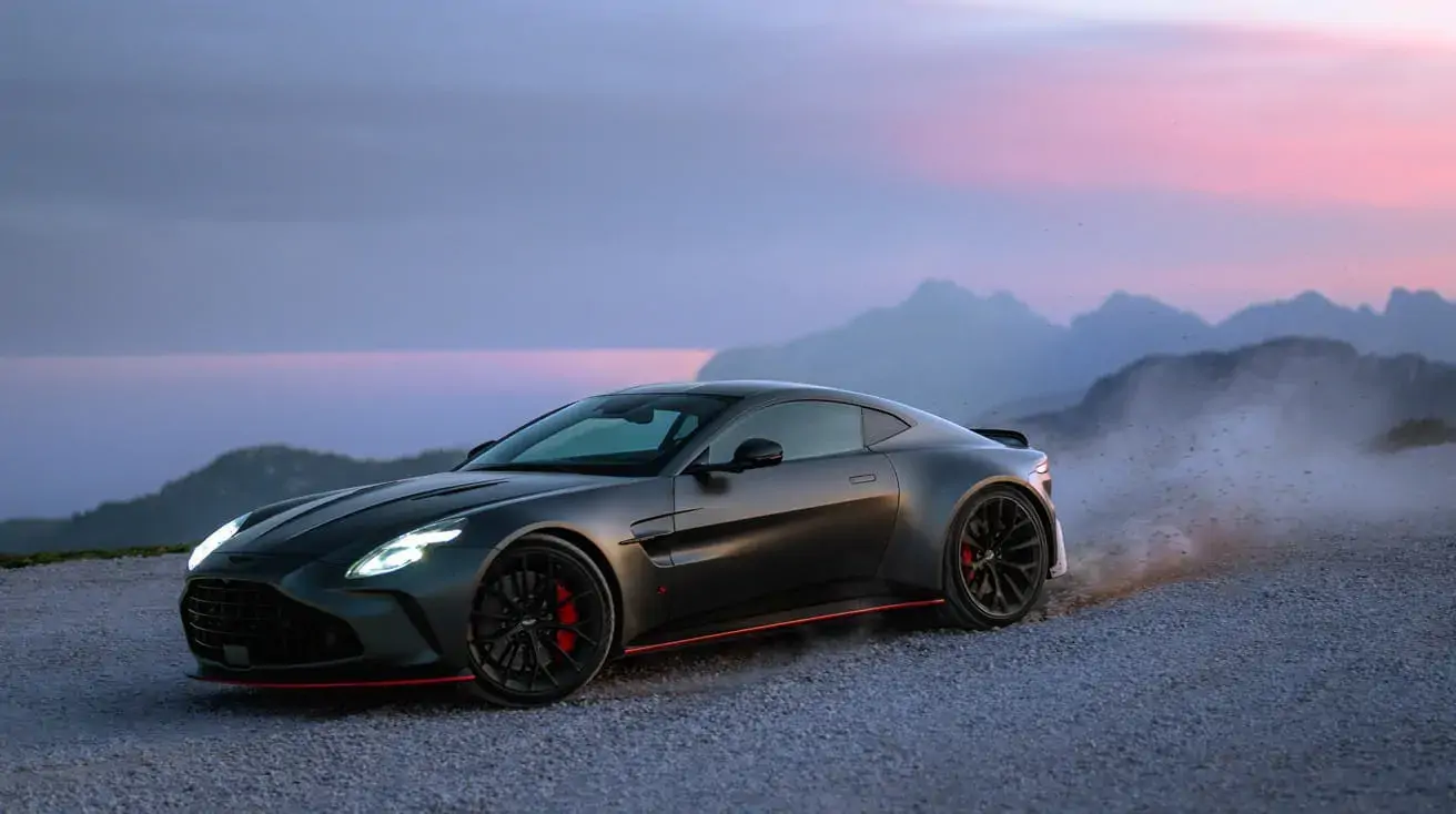 BPM Aston Martin Vantage S - Introduction