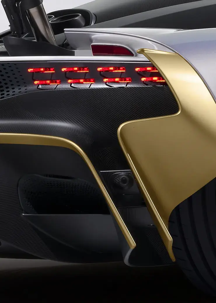 BPM Aston Martin Valhalla Spider - Maniabilité