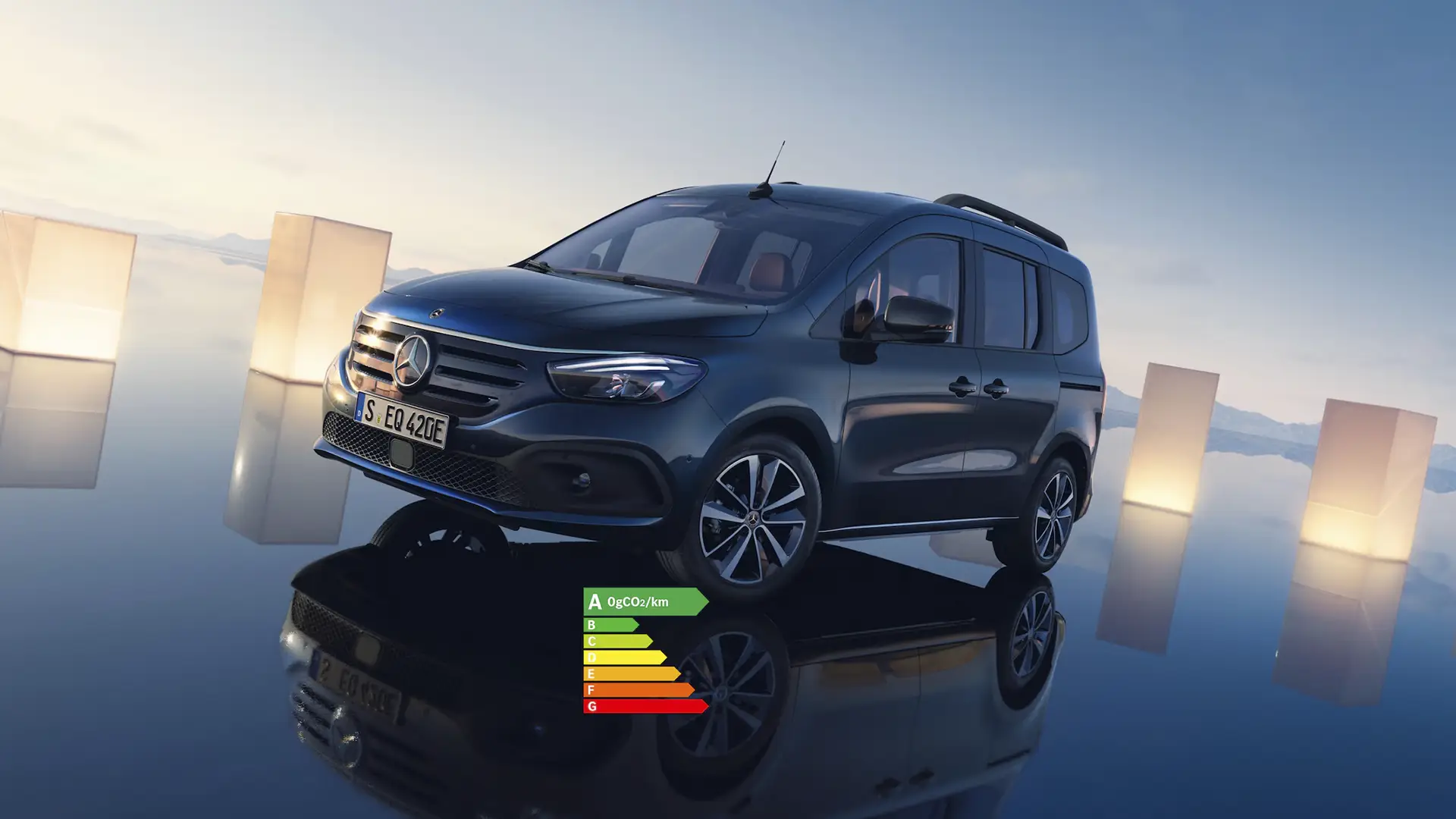 banniere-mercedes-eqt.webp