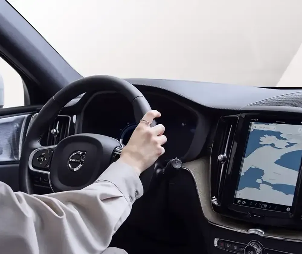 BPM-cars-ch Volvo XC60 vue Technologie