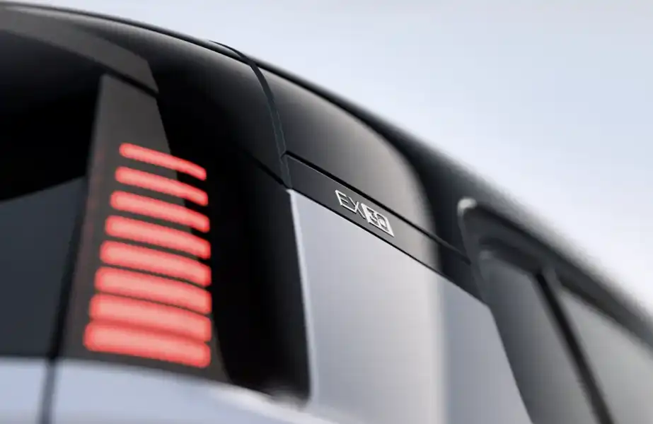BPM Cars CH - Volvo EX30 vue arrière