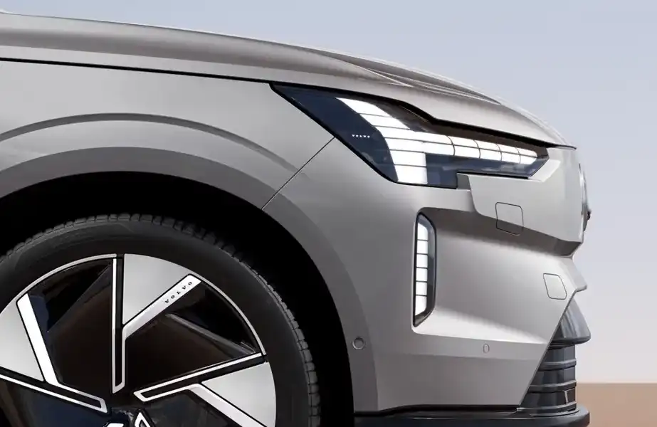 BPM Cars CH - Volvo EX90 vue avant