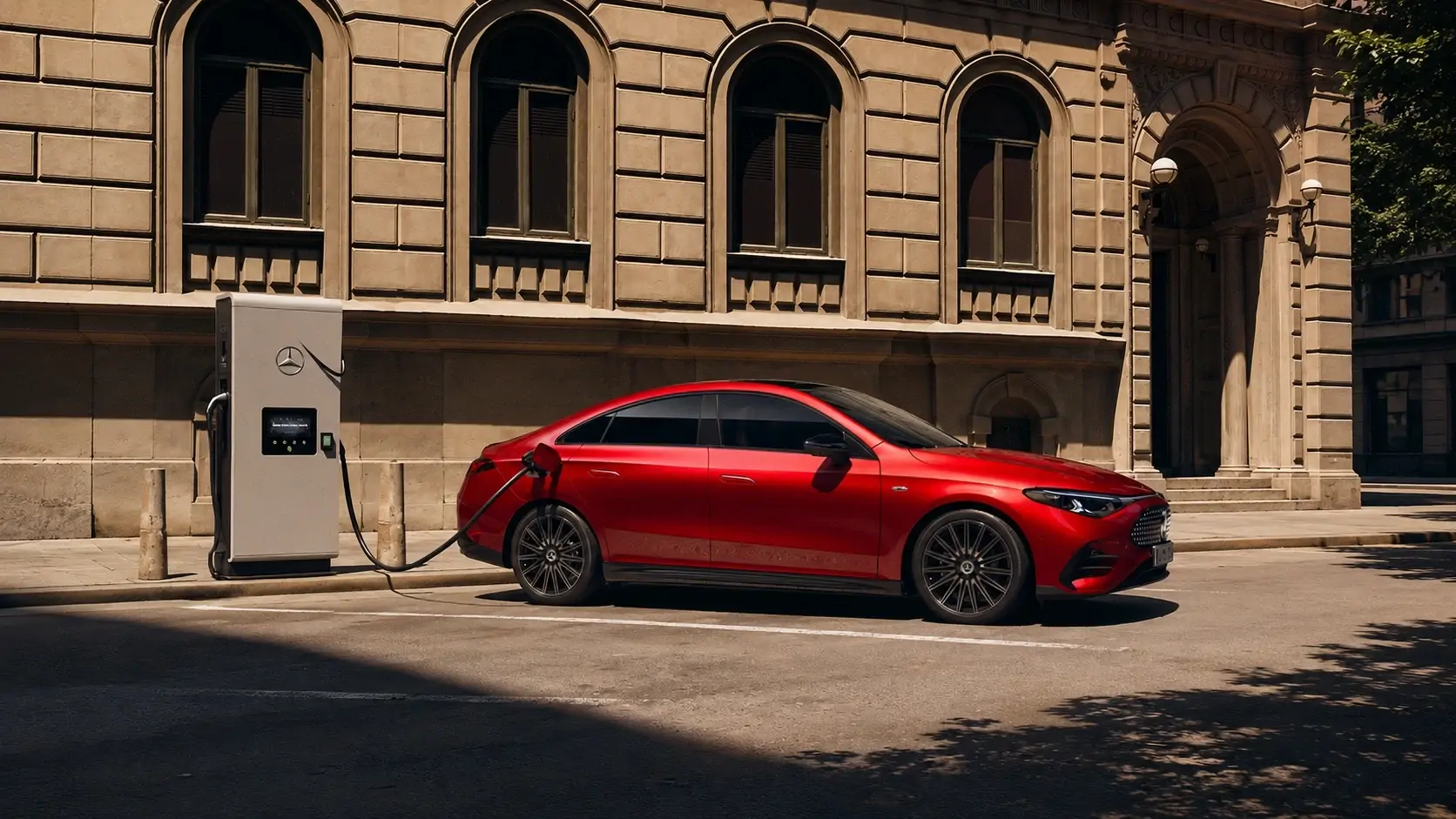 CLA 100% électrique à partir de 52 900 €*
