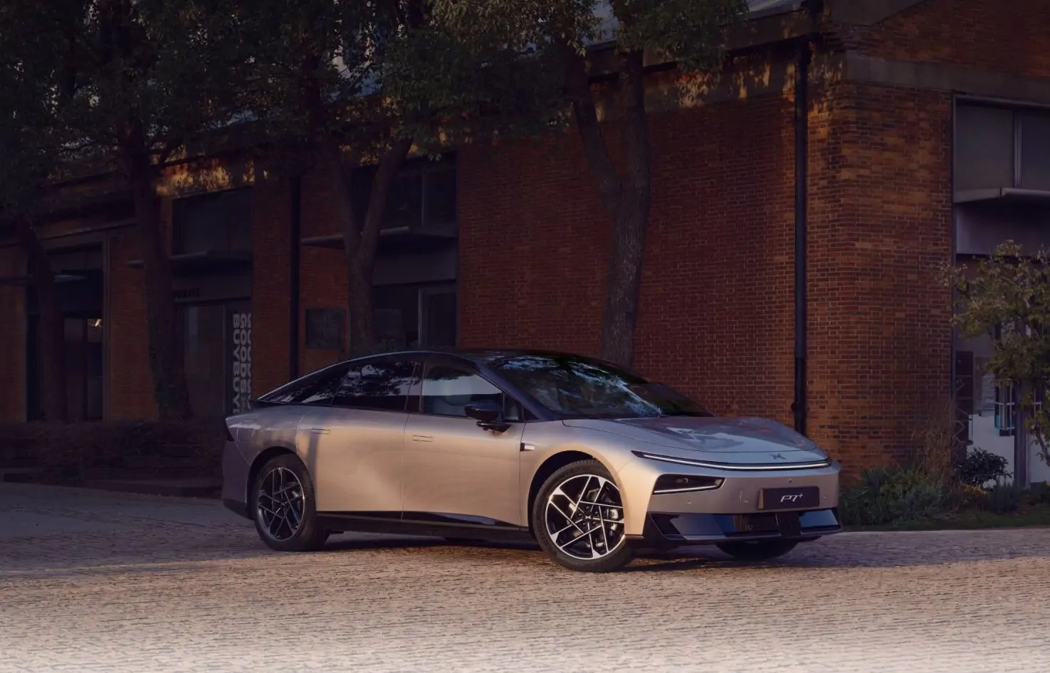 BPM Cars Xpeng P7+ - Design