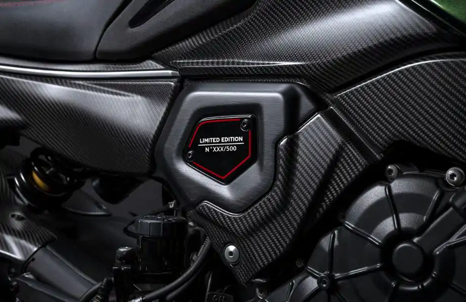 BPM Moto - Diavel for Bentley - Vue série limitée