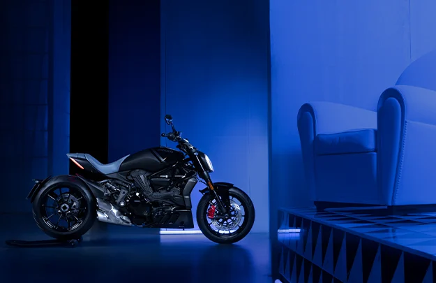 BPM Moto - XDiavel Dark vue profil