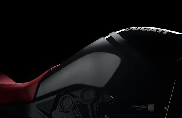 BPM Moto - XDiavel Dark vue réservoir 