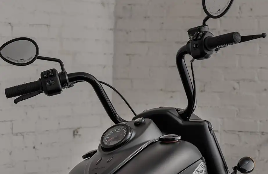 BPM Moto - Indian Bagger Springfield Dark Horse vue compteur
