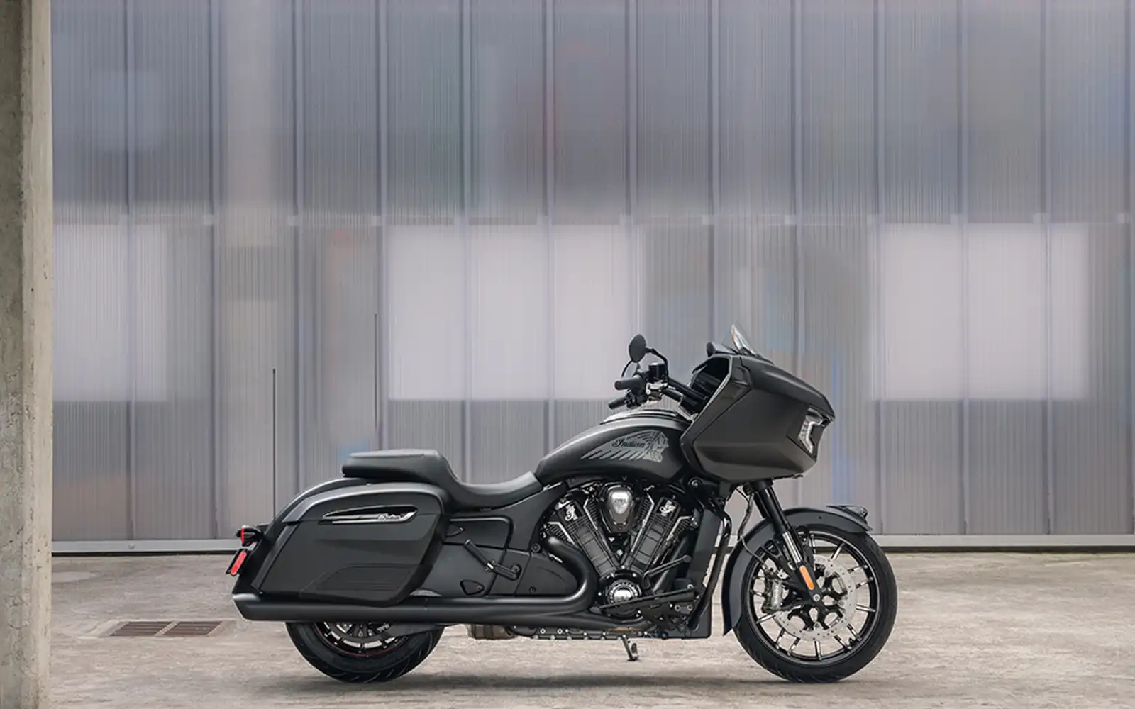 BPM Moto - Indian Challenger Dark Horse image