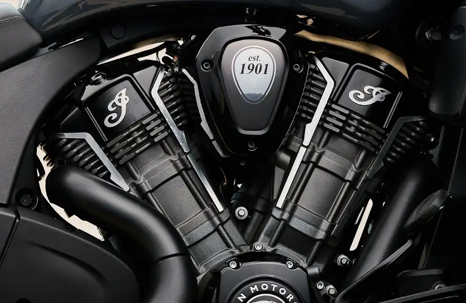 BPM Moto - Indian Pursuit Dark Horse vue moteur