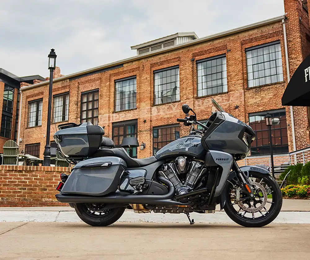 BPM Moto - Indian Pursuit Dark Horse design