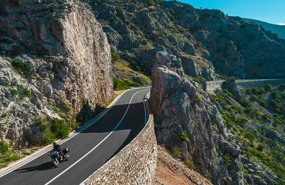 BPM Motorbike - Ducati Multistrada V4 S Grand Tour vue route