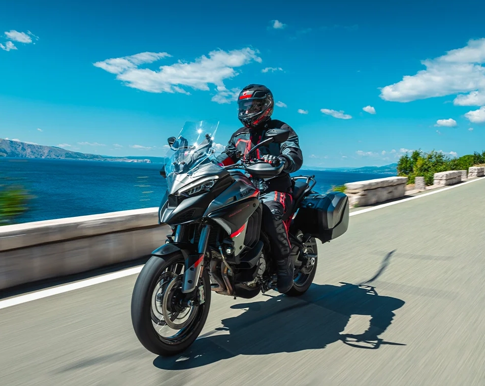 BPM Motorbike - Ducati Multistrada V4 S Grand Tour intro