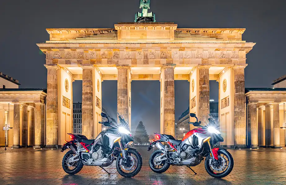 BPM Motorbike - Ducati Multistrada V4 S vue profil