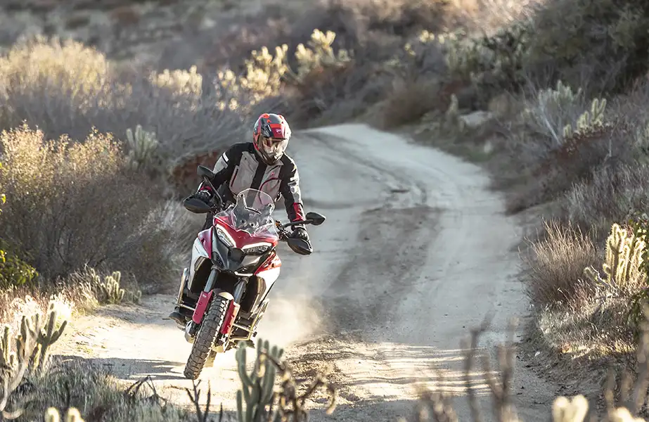 BPM Motorbike - Ducati Multistrada V4 S vue avant