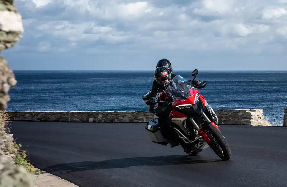 BPM Motorbike - Ducati Multistrada V4 Rally vue route