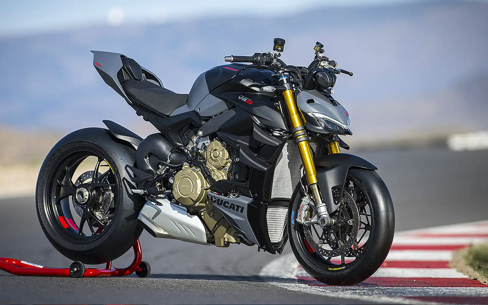 BPM Motorbike - Ducati Streetfighter V4 S image