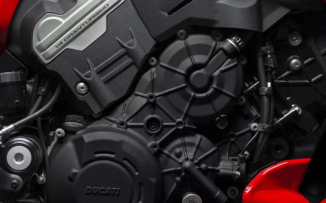 BPM Moto - Diavel V4 - Vue moteur