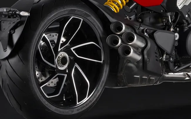 BPM Moto - Diavel V4 - Vue roue arrière