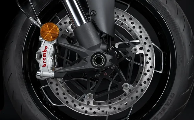BPM Moto - Diavel V4 - Vue roue avant