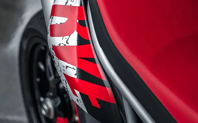 BPM-Moto - Ducati Hypermotard 950 RVE - Vue détail
