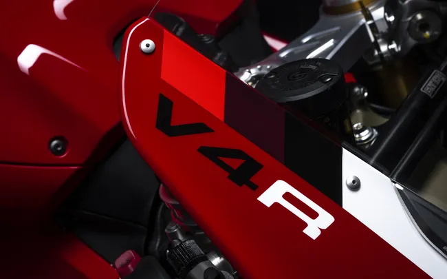 BPM Moto - Ducati Panigale V4 R Performance