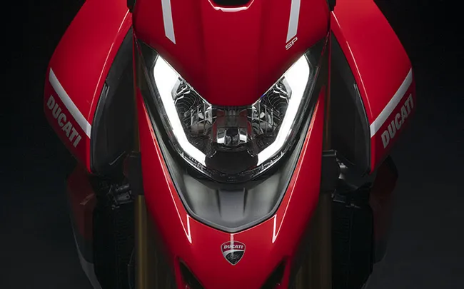 BPM-Moto - Ducati Hypermotard 950 RVE - Vue phare