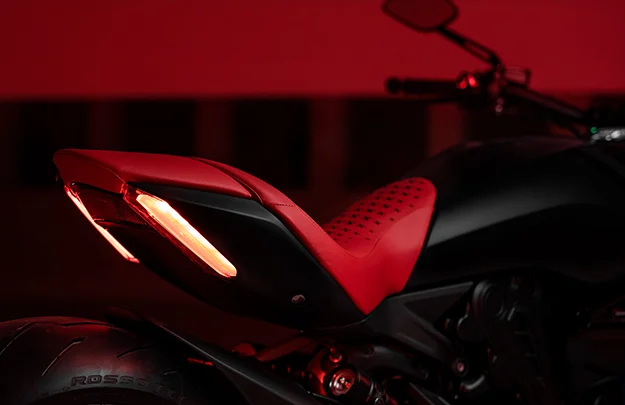 BPM Moto - XDiavel Nera design sombre et élegant