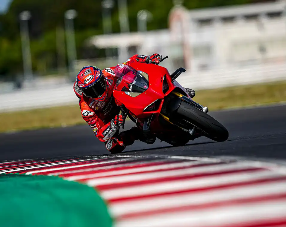 BPM Moto - Ducati Panigale V4 Performance