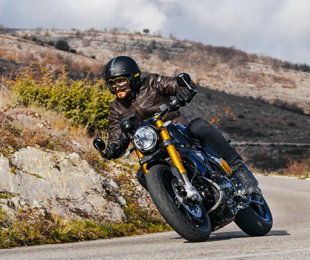 BPM Motorbike - Ducati Dark pro motorisation