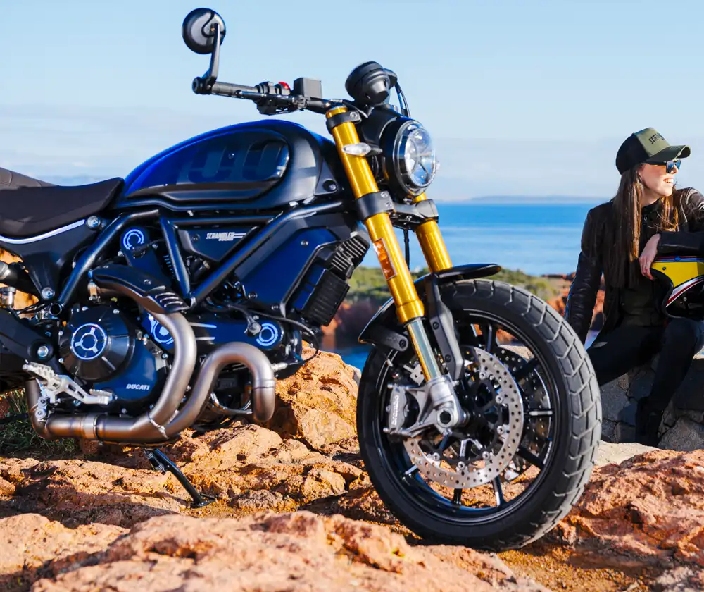 BPM Motorbike - Ducati Dark pro Technologie