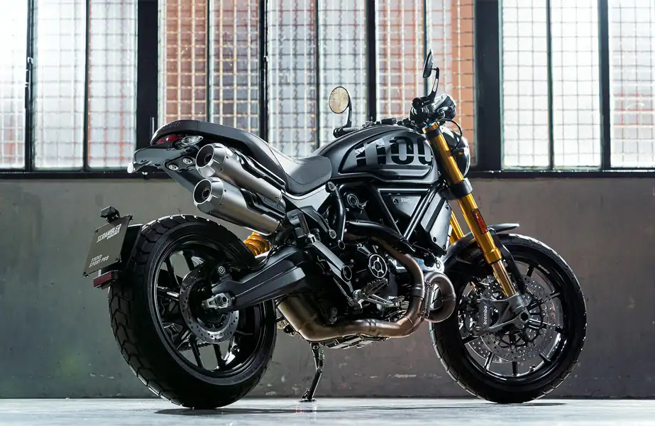 BPM Motorbike - Ducati Sport pro vue arrière