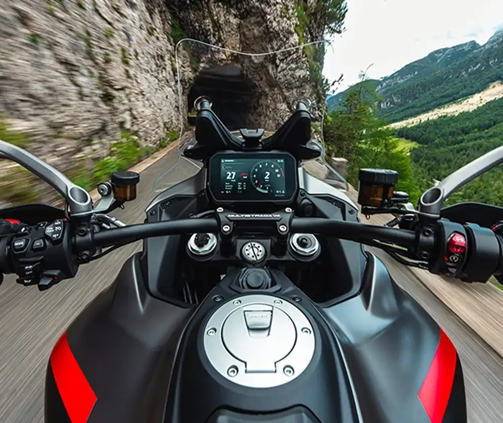 BPM Motorbike - Ducati Multistrada V4 S Grand Tour technologie